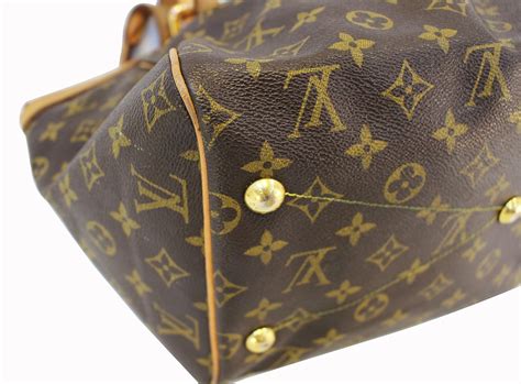 are louis vuitton bags made out of leather